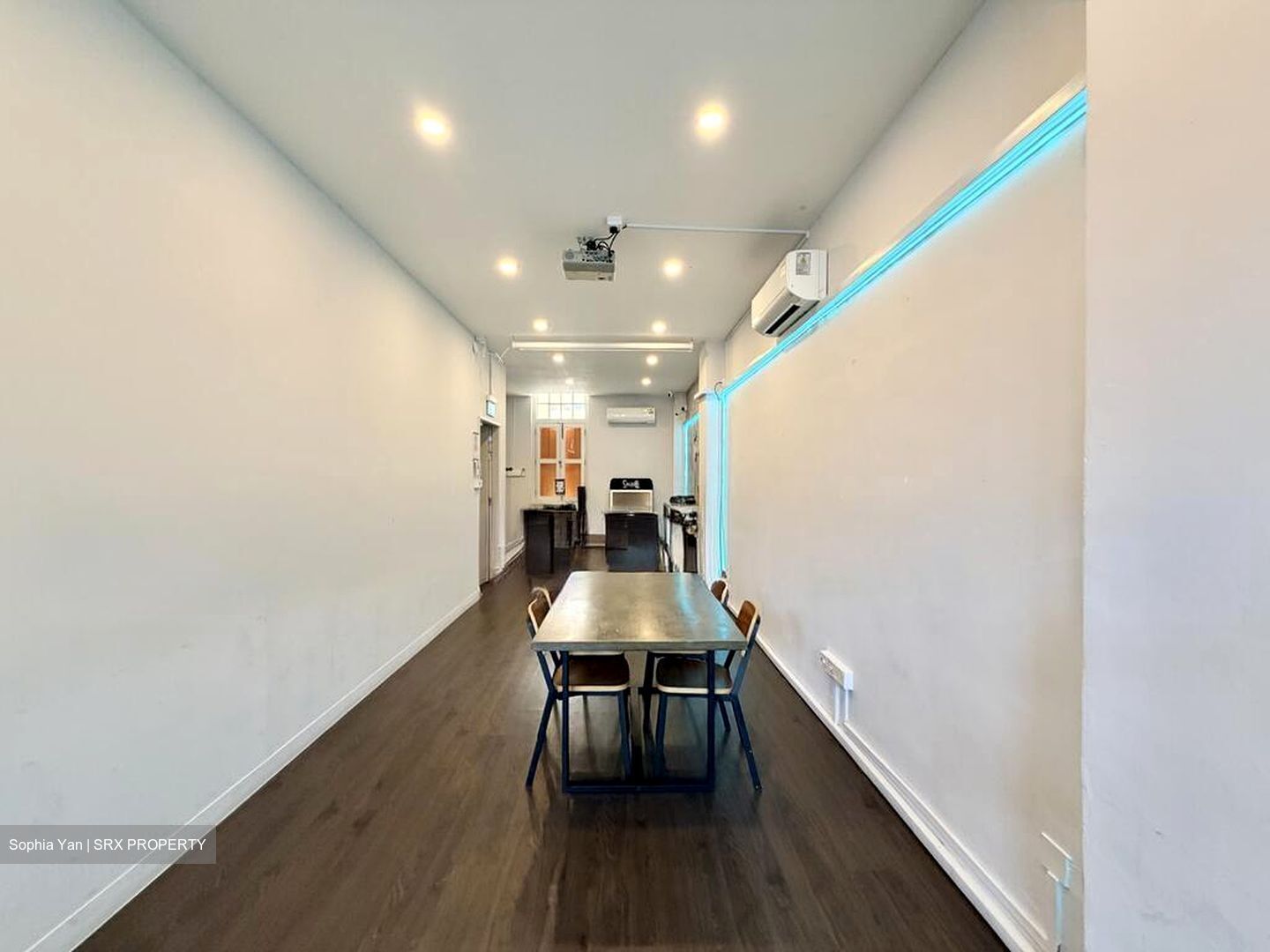 Kampong Glam Conservation Area (D7), Office #523597471